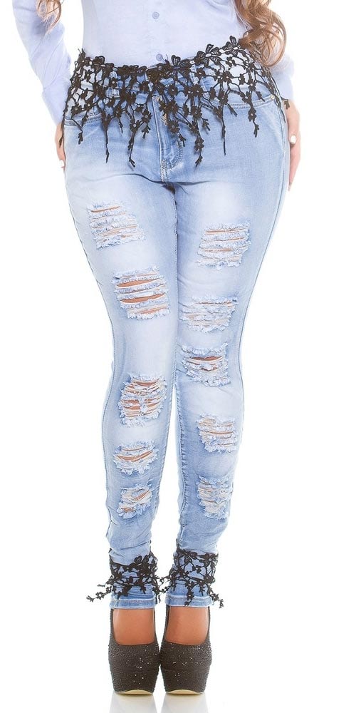 Dámské džíny s děrováním pro plnoštíhlé