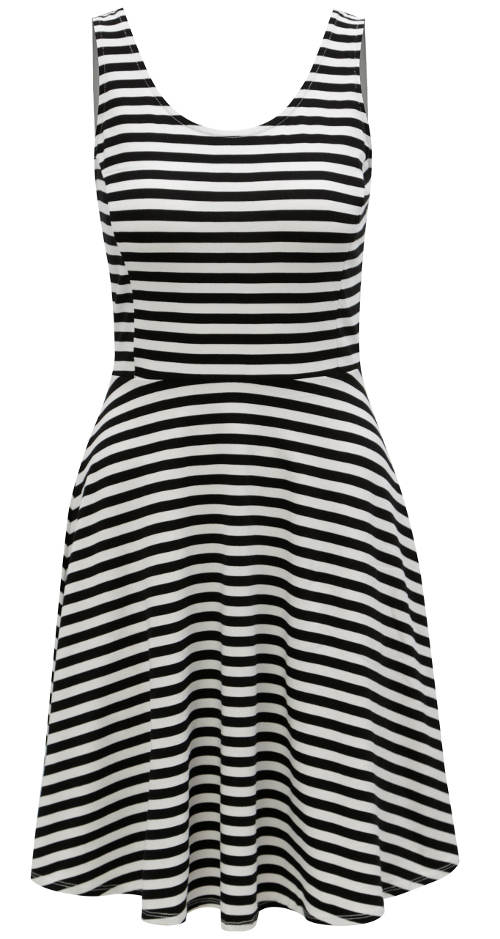 Černo-bílé pruhované letní šaty