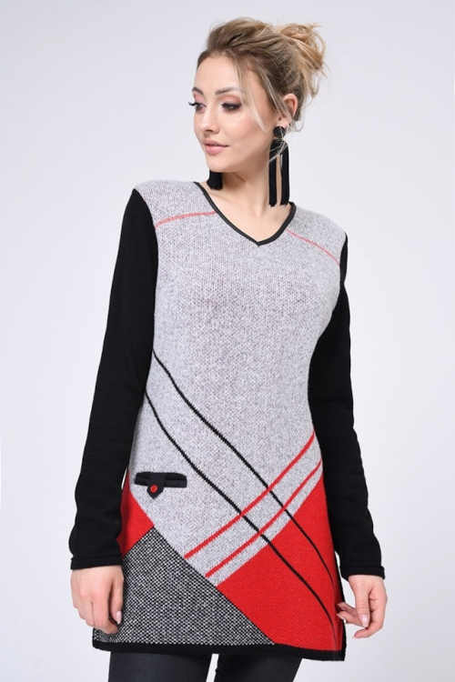Moderní dámský dlouhý pulovr v nadčasovém vzoru