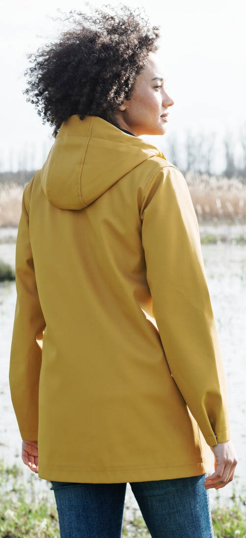 Žlutá dámská nepromokavá bunda s kapucí